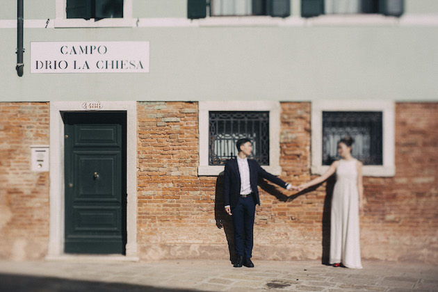 Venice Engagement Shoot | Honeymoon in Venice | Stefano Santucci | Bridal Musings Wedding Blog 8