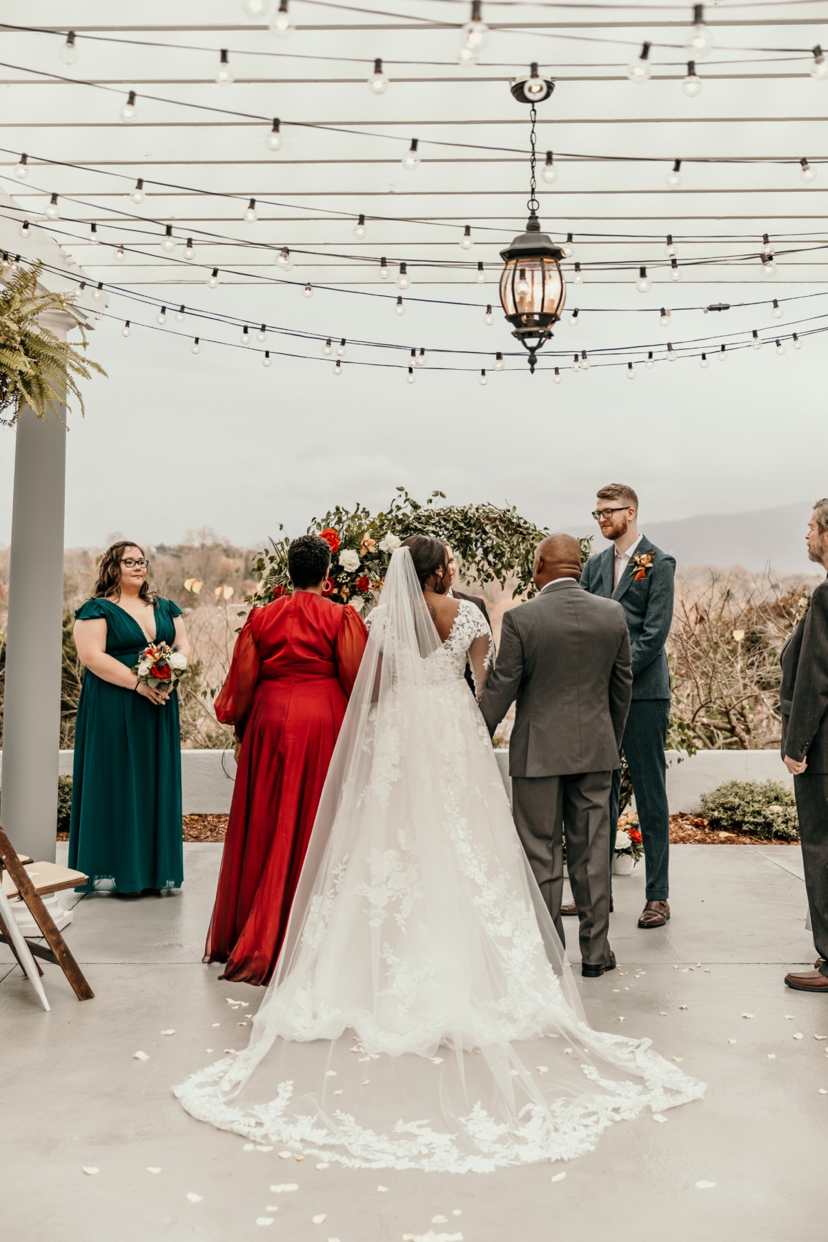 outdoor fall wedding ceremony