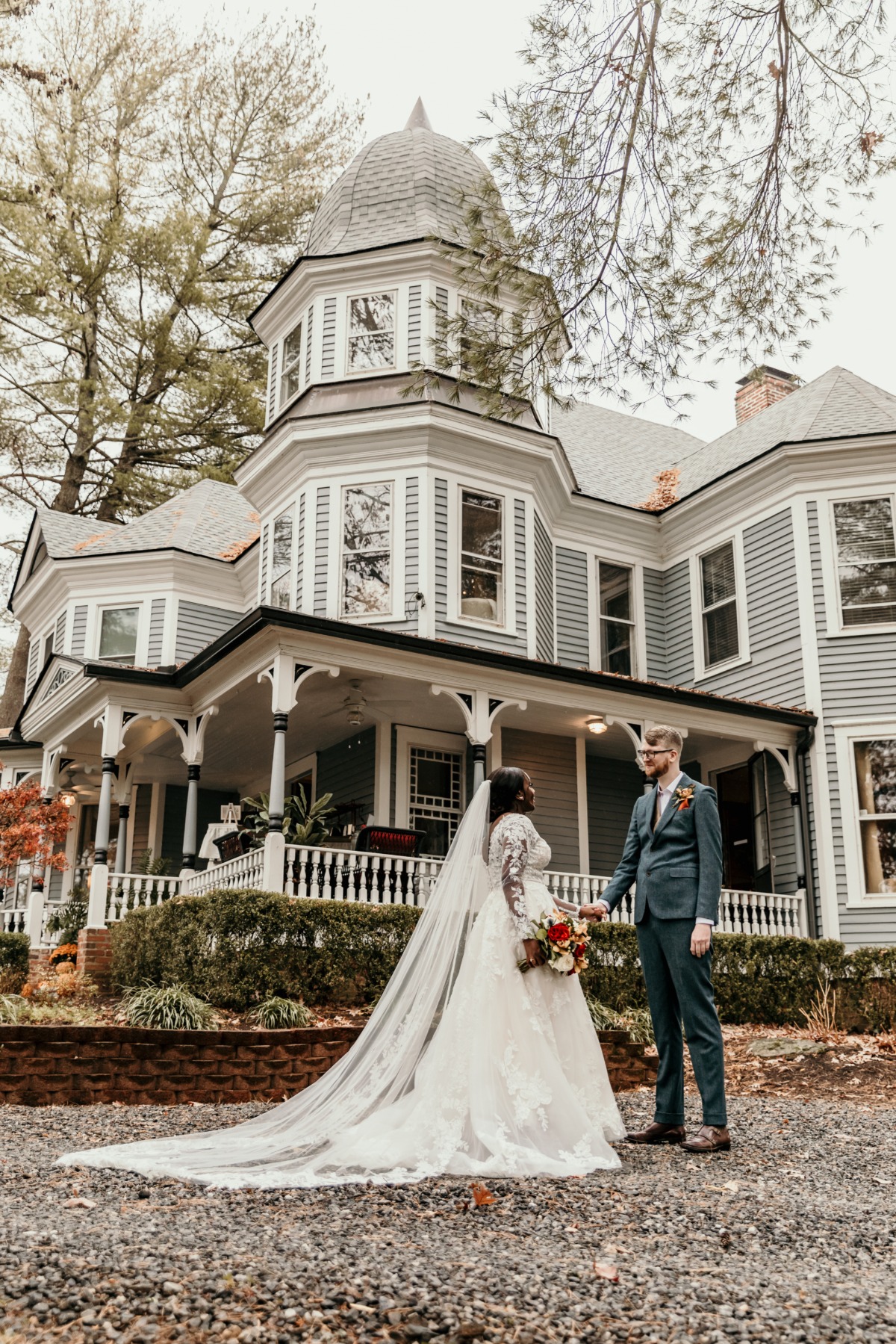 A cozy fall wedding at The Biltmore Village Inn in Asheville, NC