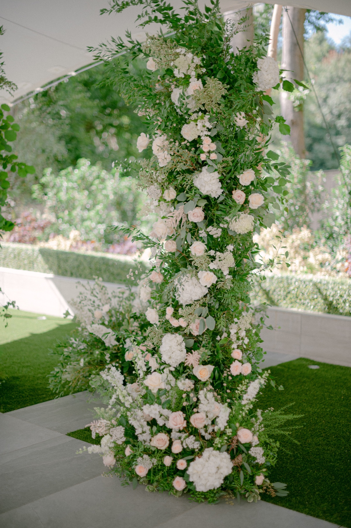 floral arch at wedding