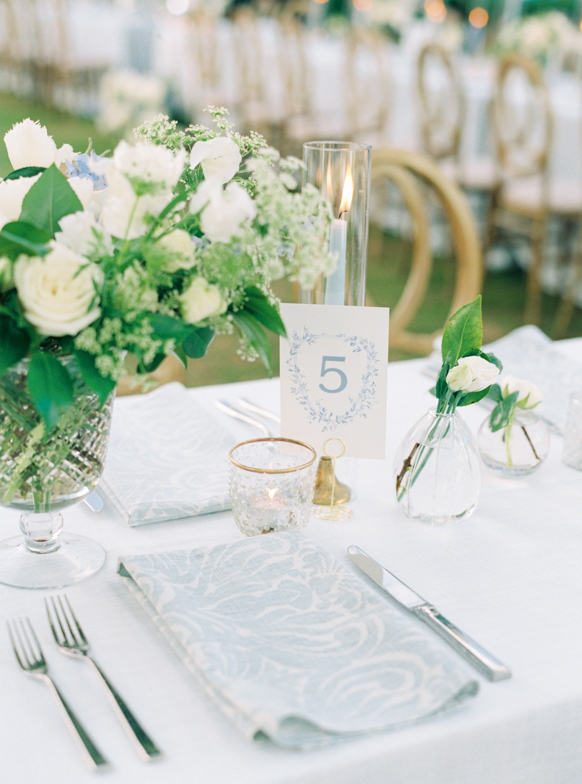 elegant blue wedding ideas