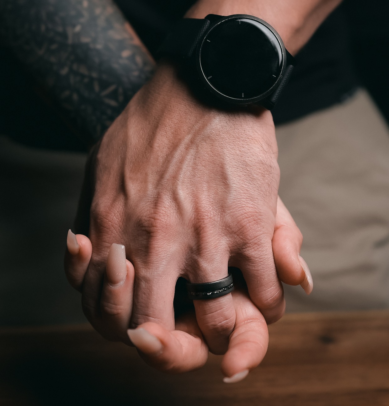 Black meteorite ring