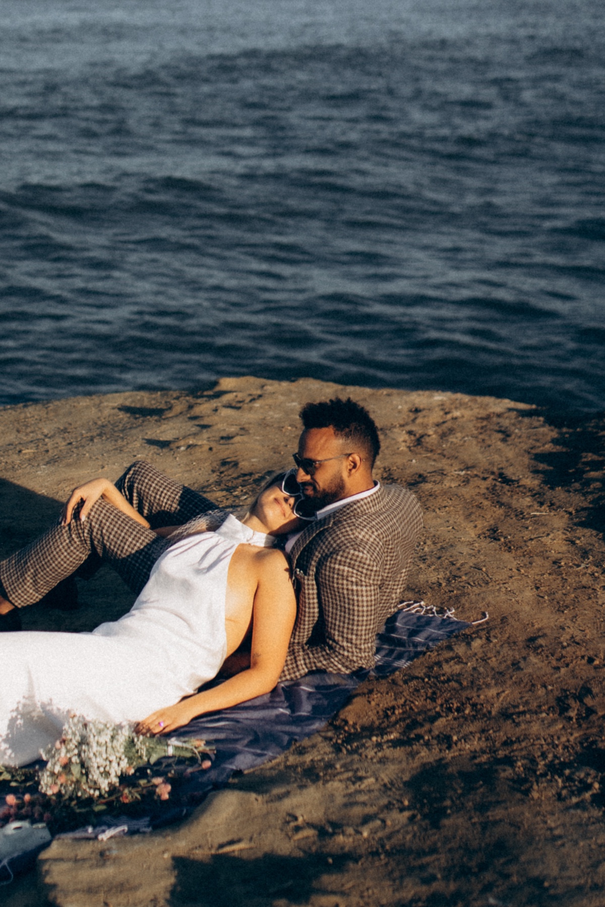 heart-shaped wedding sunglasses