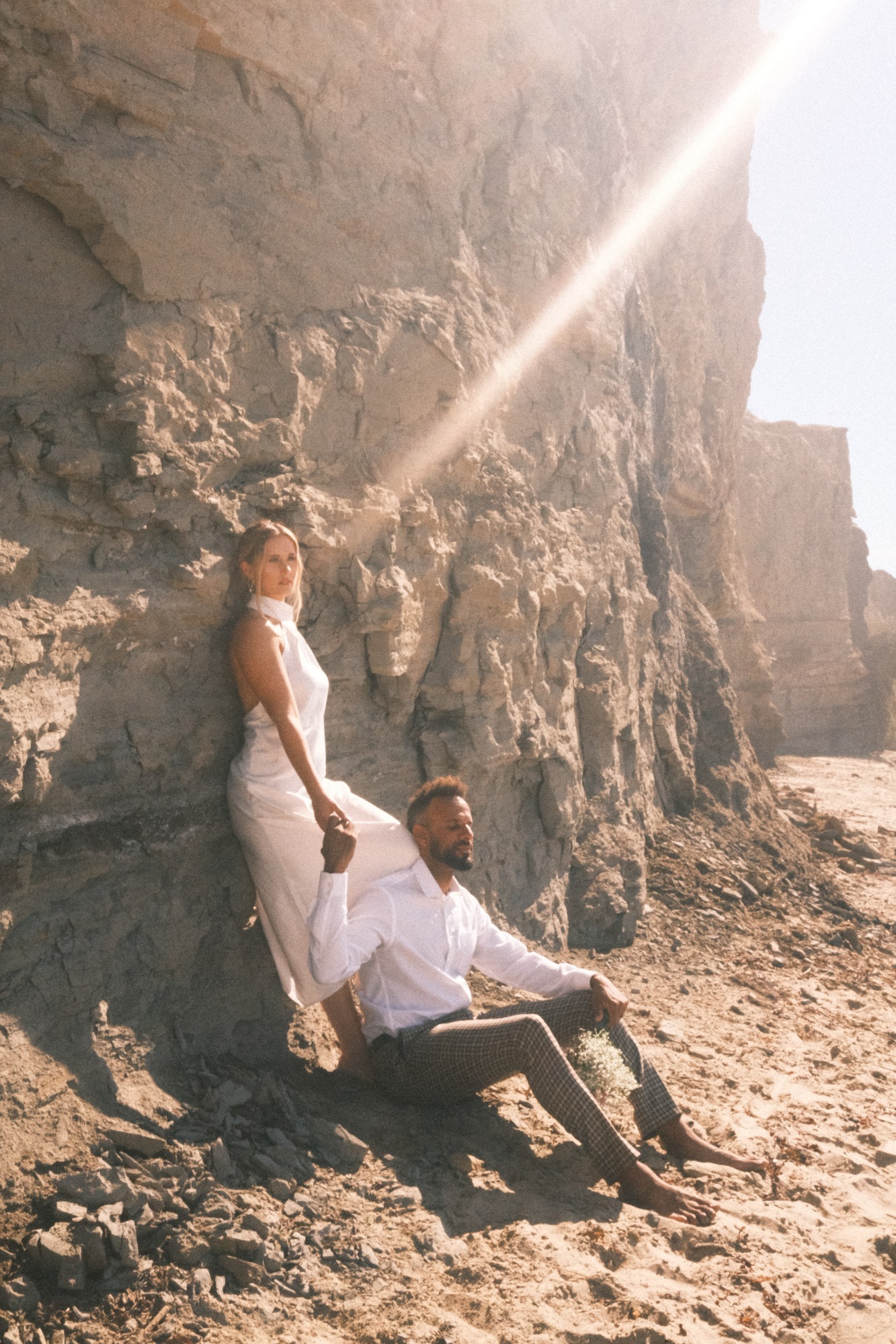 Intimate beach wedding ceremony in Sunset Cliffs, San Diego