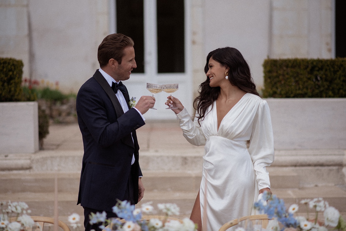 Champagne wedding toast