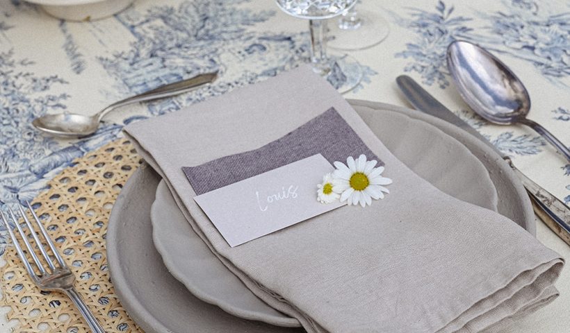 Love in Full Bloom: A Dreamy Springtime Wedding in a French Chateau