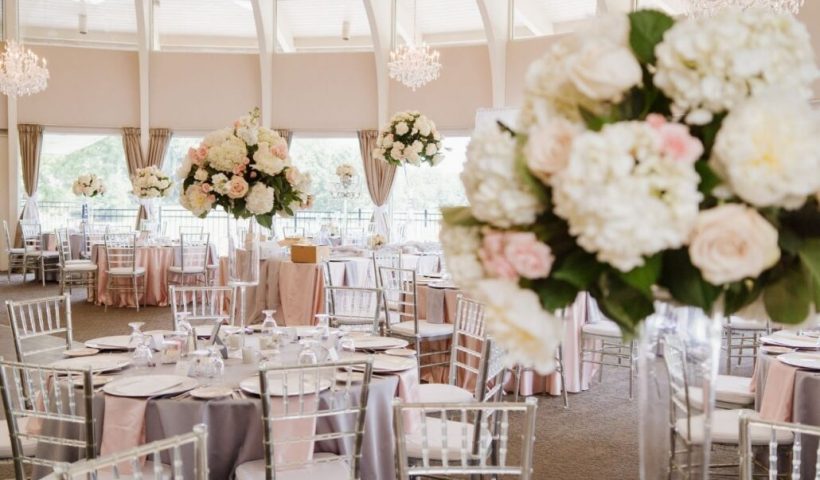 luscious and beautiful rolling hills country club wedding