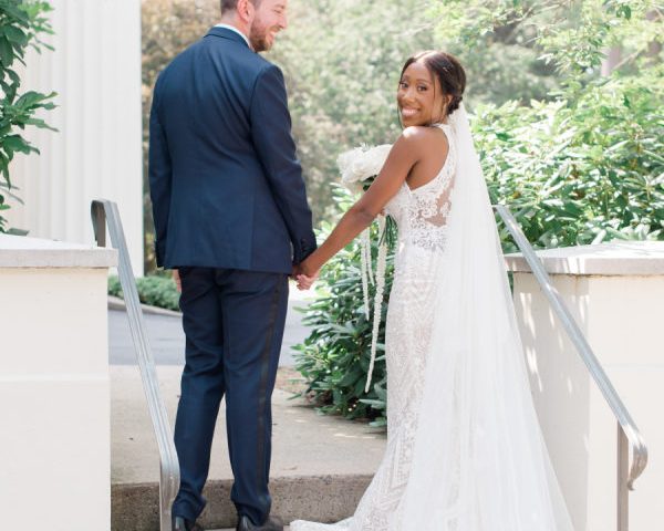 Modern Take on a Traditional New England Wedding at Wadsworth Mansion