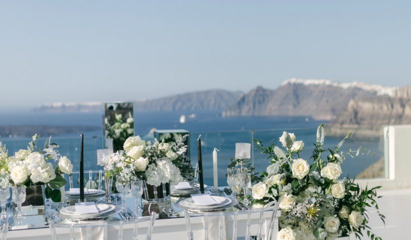 Santorini elopement goals: Straight out of Vogue Magazine