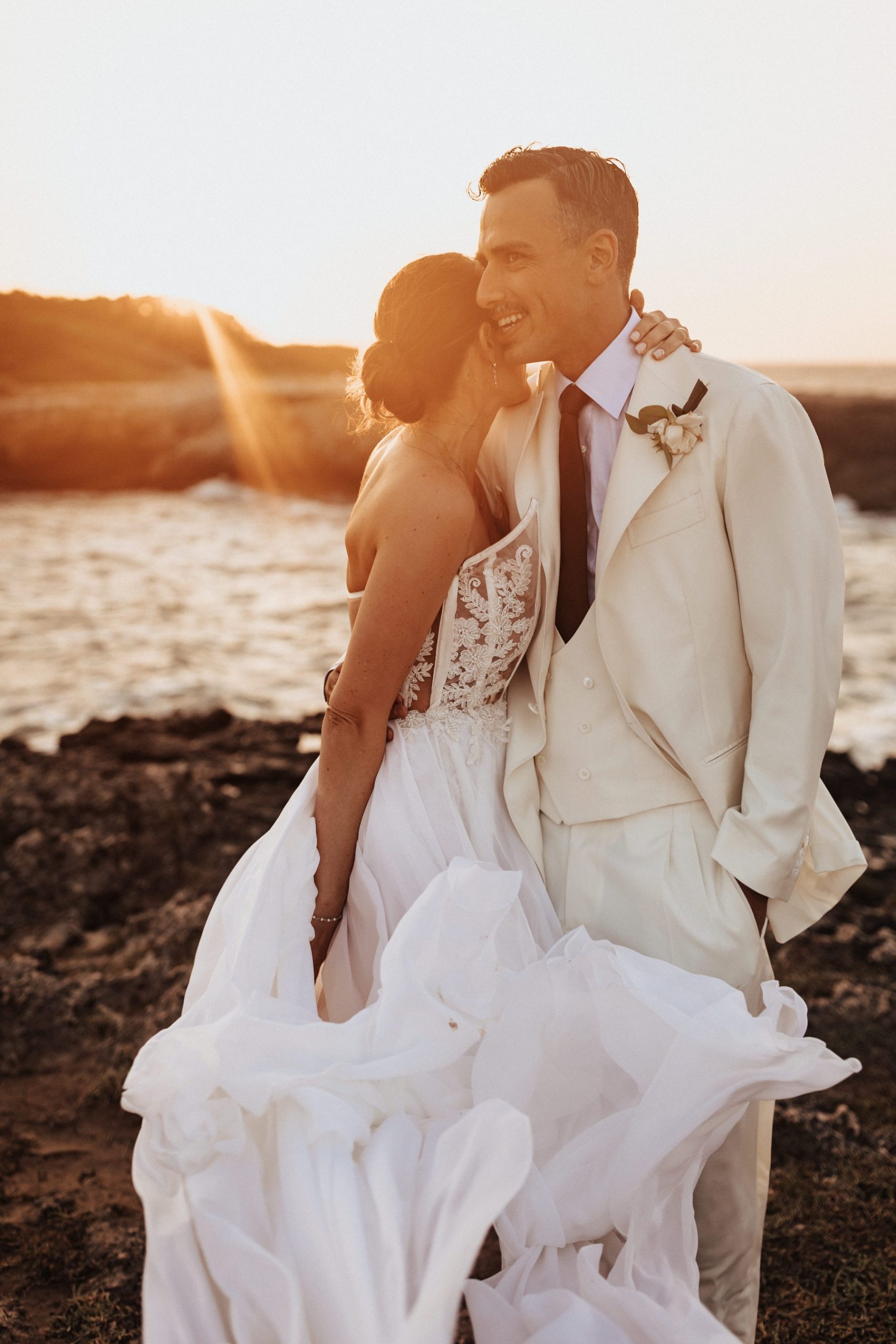 The bride’s dress for this Italian beach wedding was utter perfection