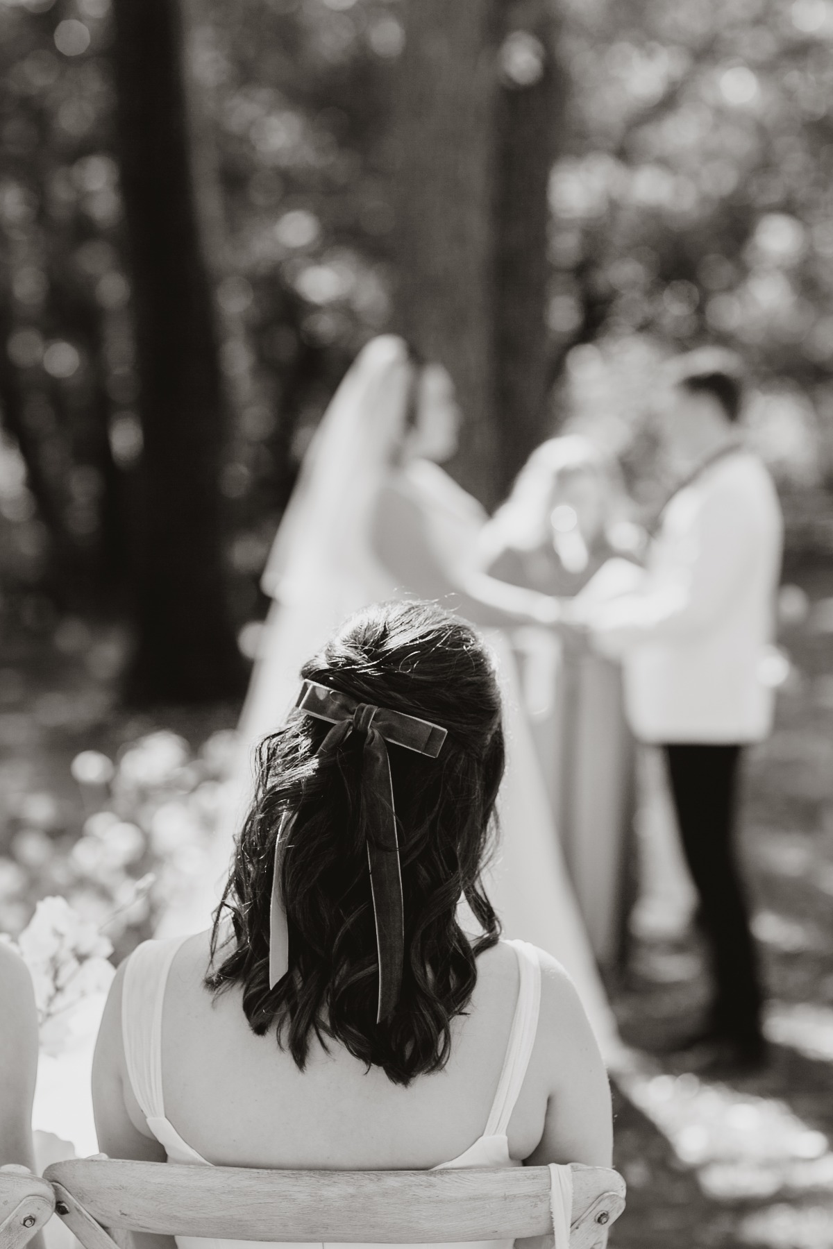 Black and white ceremony photos