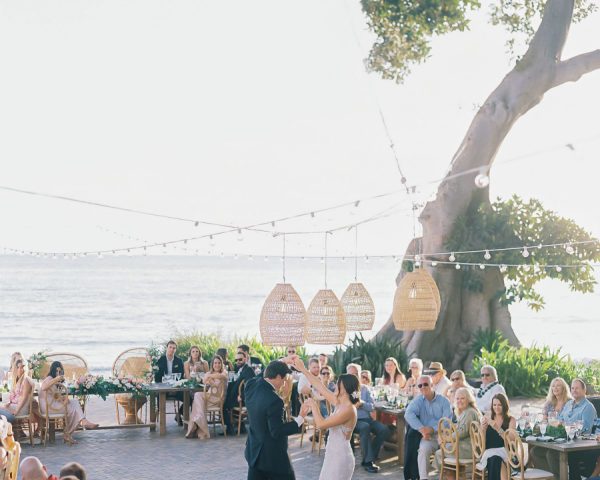 A Chic Tropical Wedding on Maui With Pops of Tangerine