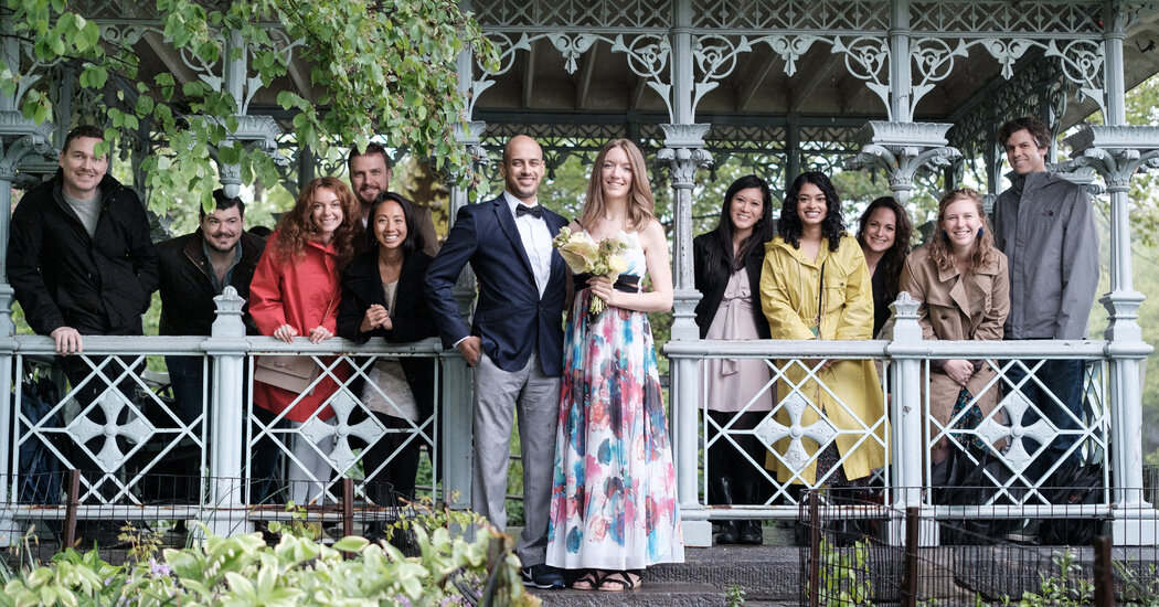 A New York-Style Elopement Supporting an Important Cause