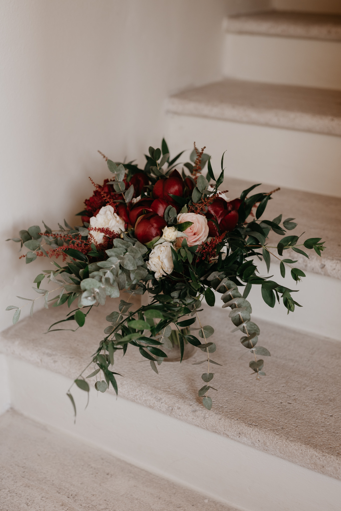 eucalyptus-inspired wedding bouquets