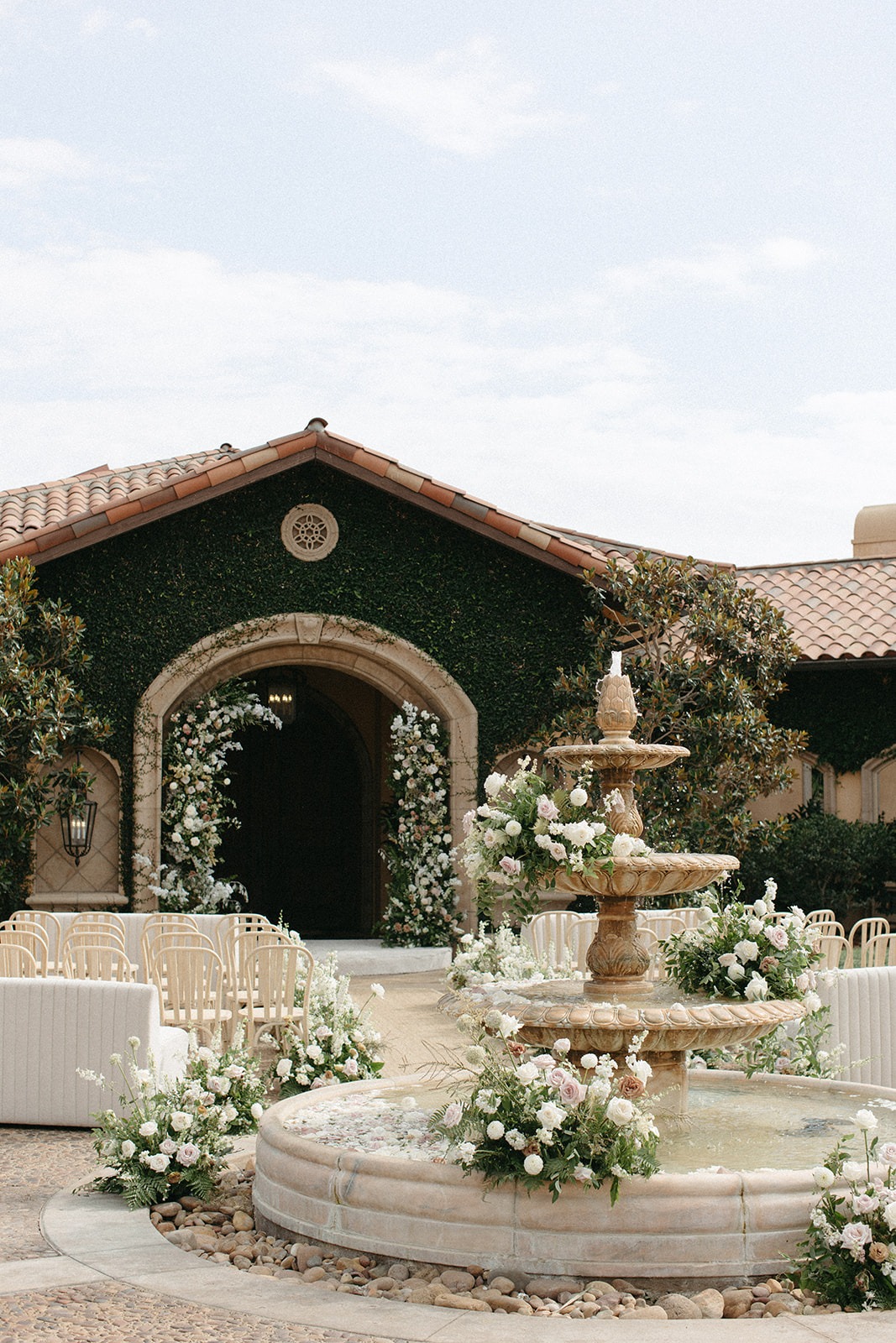 floral aisles for wedding ceremony