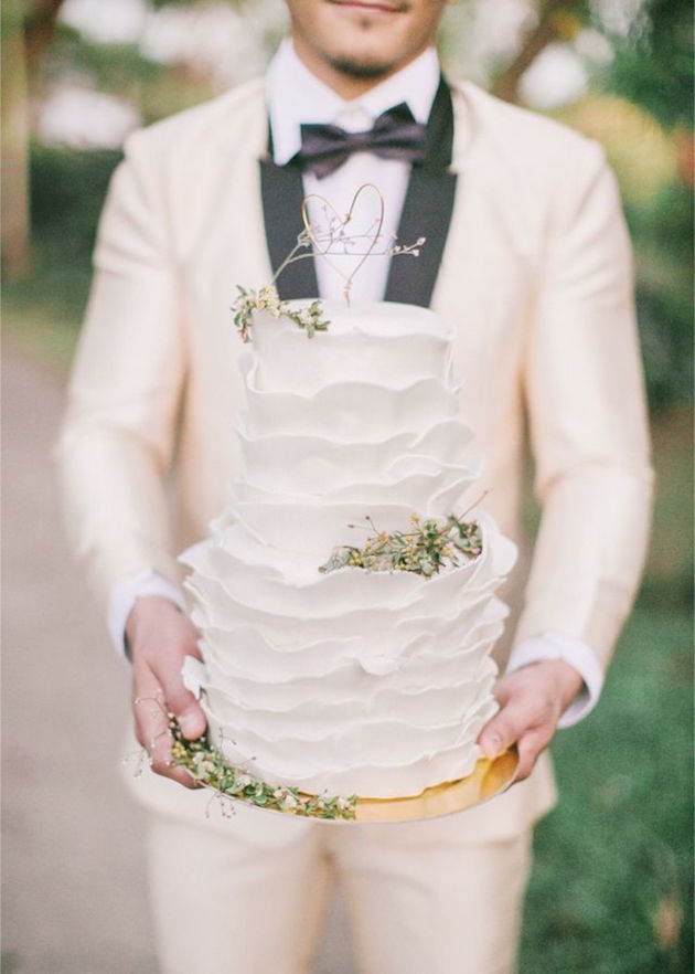 Grooms' Cake Ideas for your Wedding | Bridal Musings Wedding Blog 19