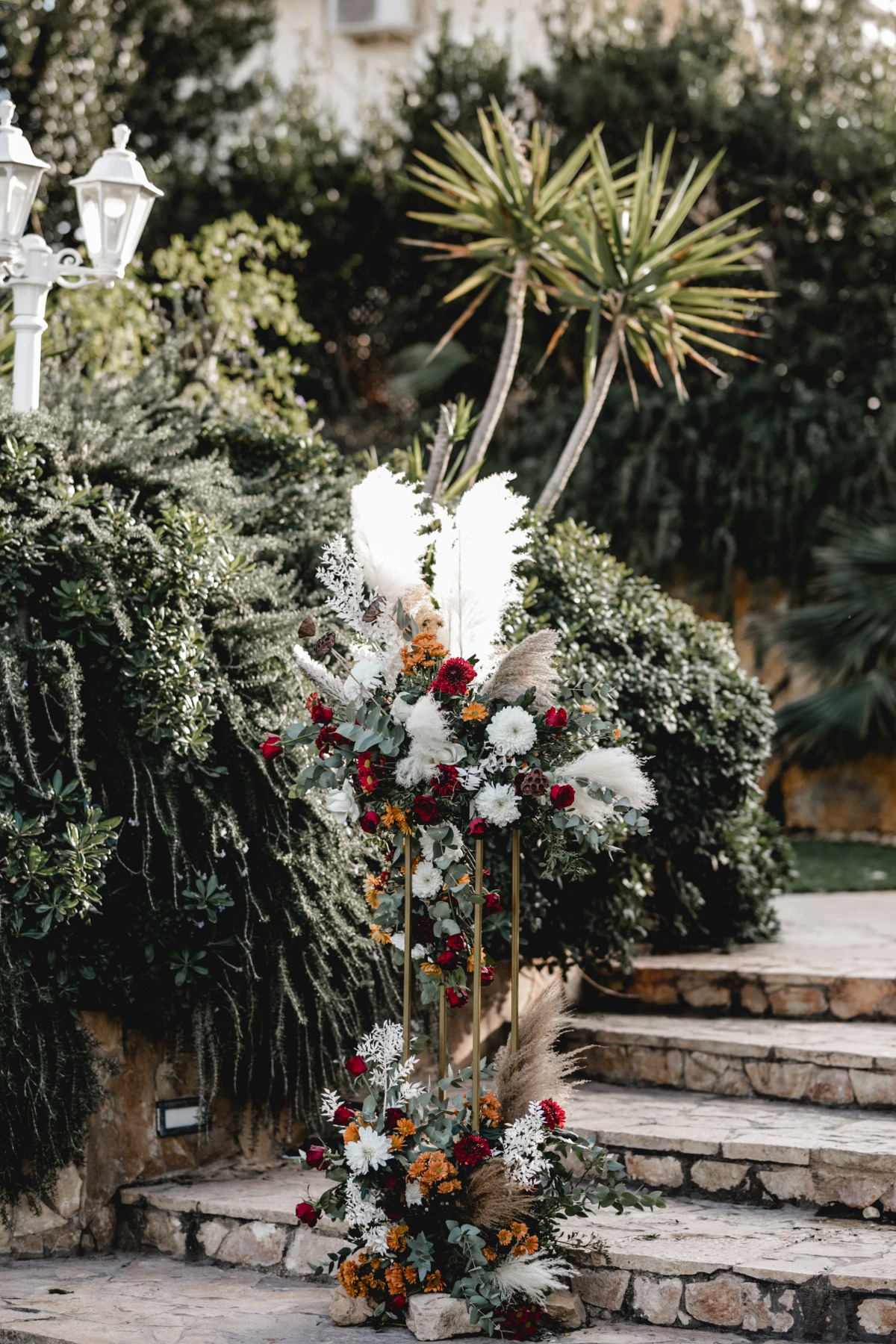 late summer into fall wedding flowers