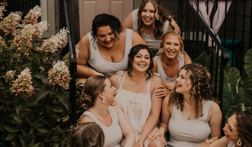This Tennessee wedding proves ALL summer weddings need a hydrostation