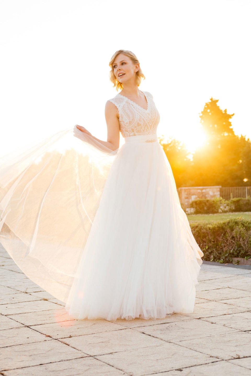 Long wedding dress in Nude with tulle skirt 