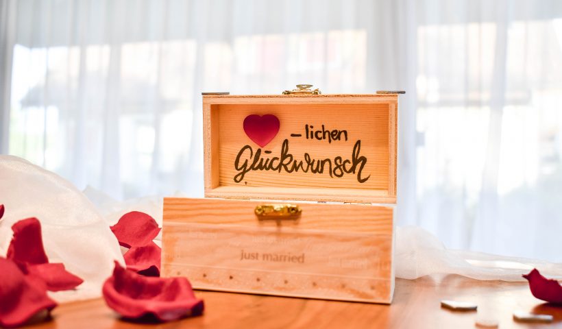 Diy wedding box