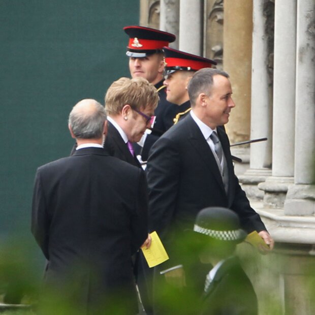 Celebrities and nobles in front of the Church