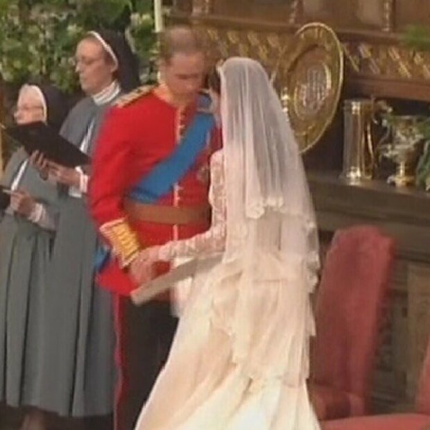 Will and Kate at the Altar