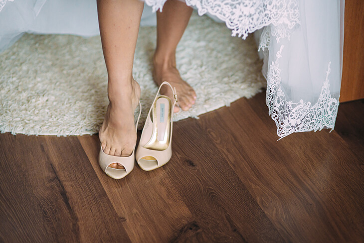 Bridal shoes running -