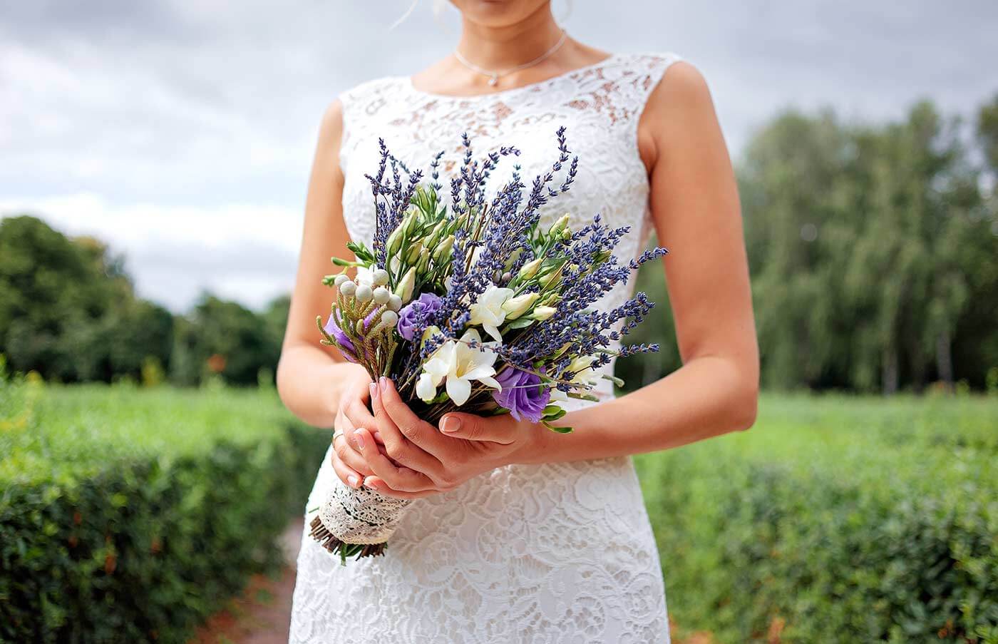 Bridal bouquet with lavender