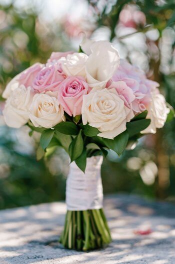 Bridal bouquet Calla and roses