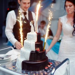 Wedding cake black and white