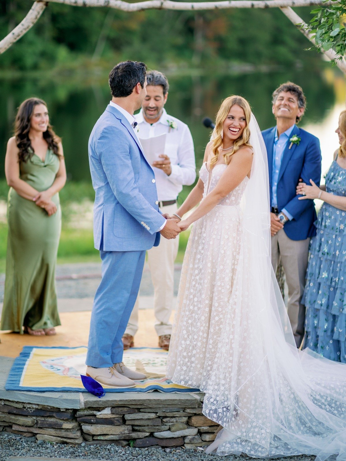 outdoor Jewish wedding ceremony