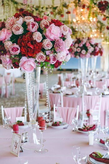 Table decoration with flowers wedding