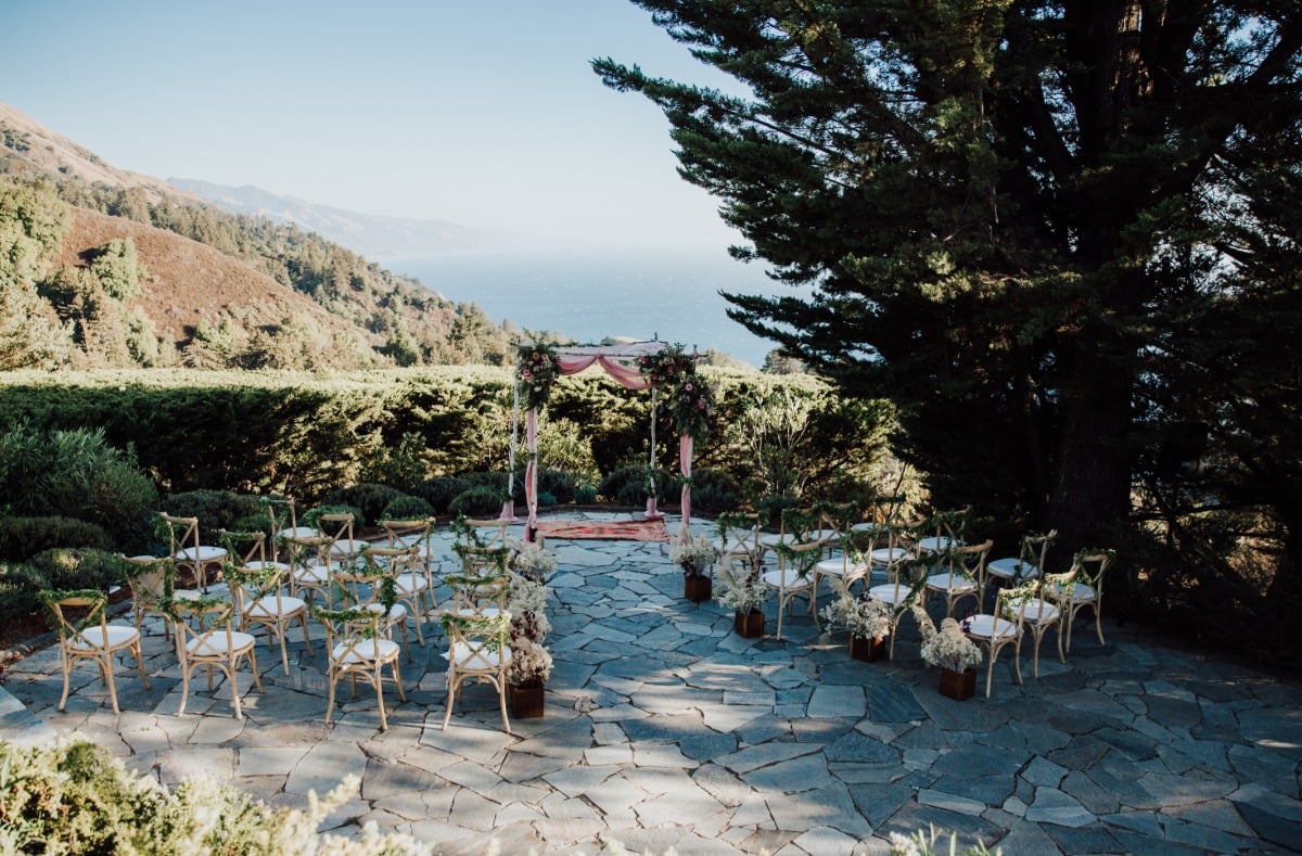 floral baskets for wedding ceremony