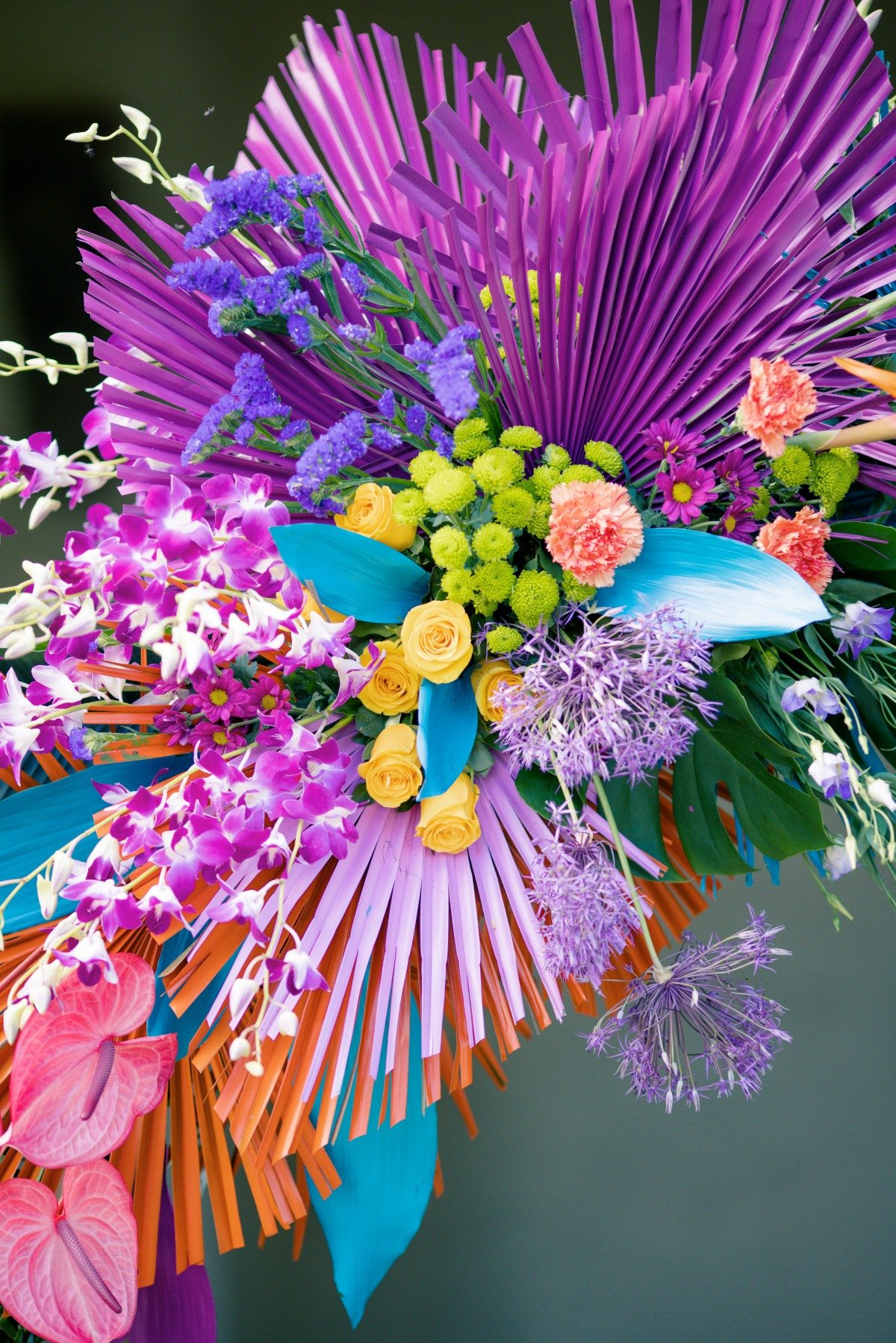 very bright wedding flower design