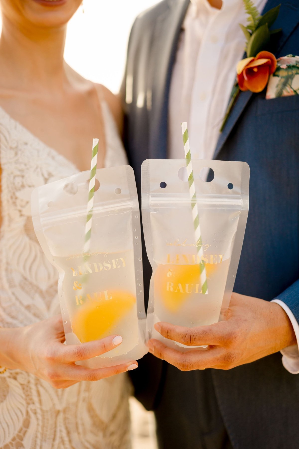 unique wedding ceremony favors