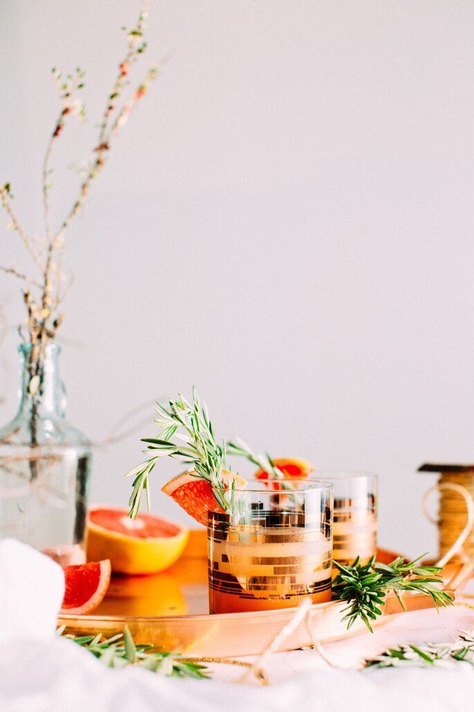 Cocktails with fresh rosemary for the wedding