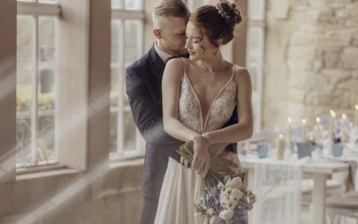 Poetry of Spring – An ultra-lightweight spring wedding in the Well East of the forest in delicate Blue