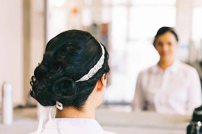 Bridal hairstyle with hair band