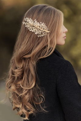 Bridal hairstyle open hair