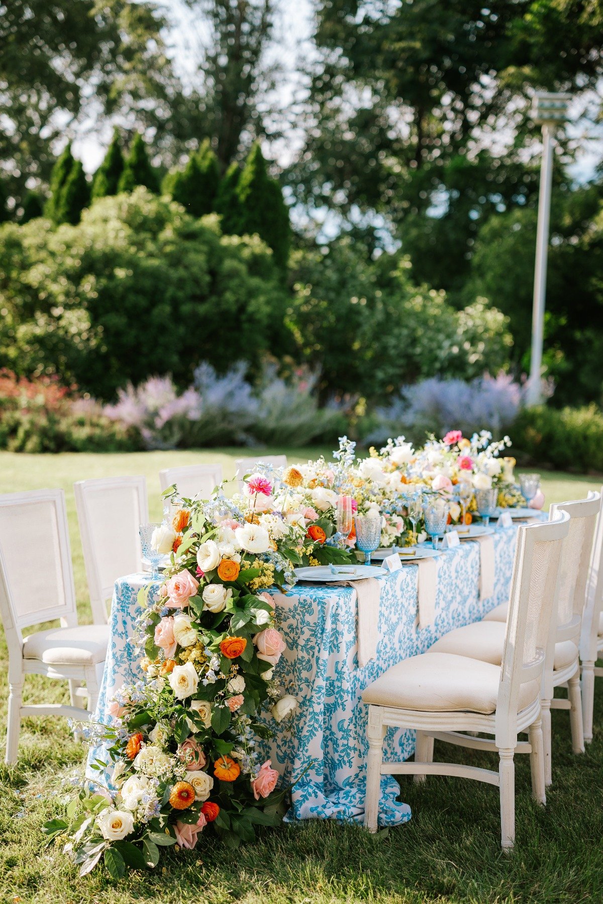 Cape Cod inspired reception table 