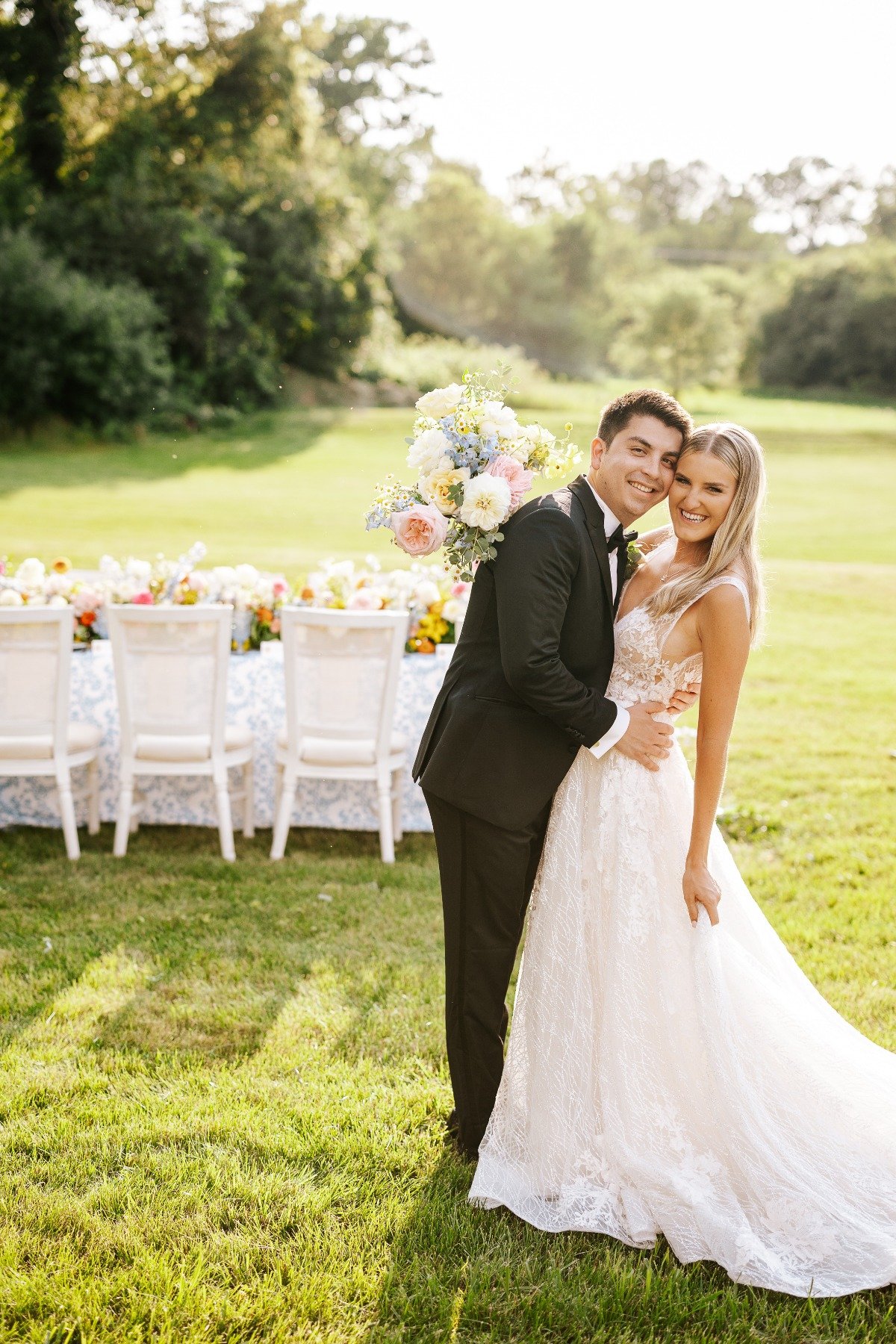 Chic Chicago bride and groom 