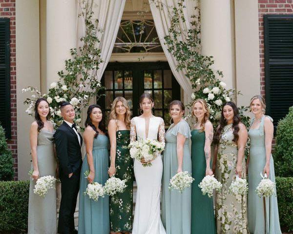 An Enchanting English Garden Wedding in Chapel Hill at The Carolina Inn