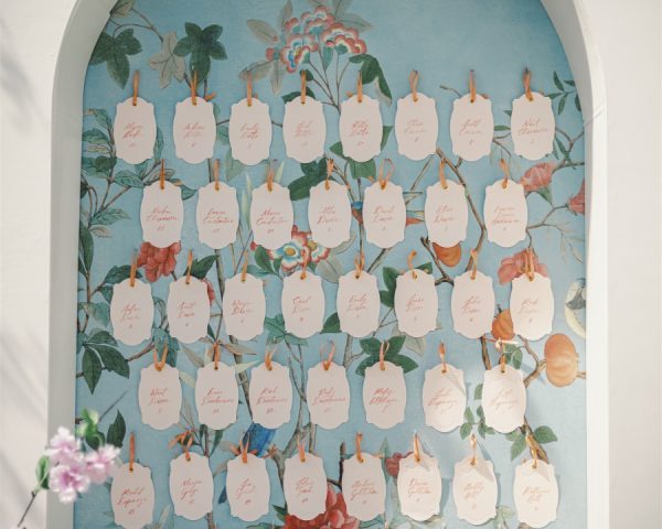 An Escort Card Display Inspired by the Iconic Gucci Wallpaper