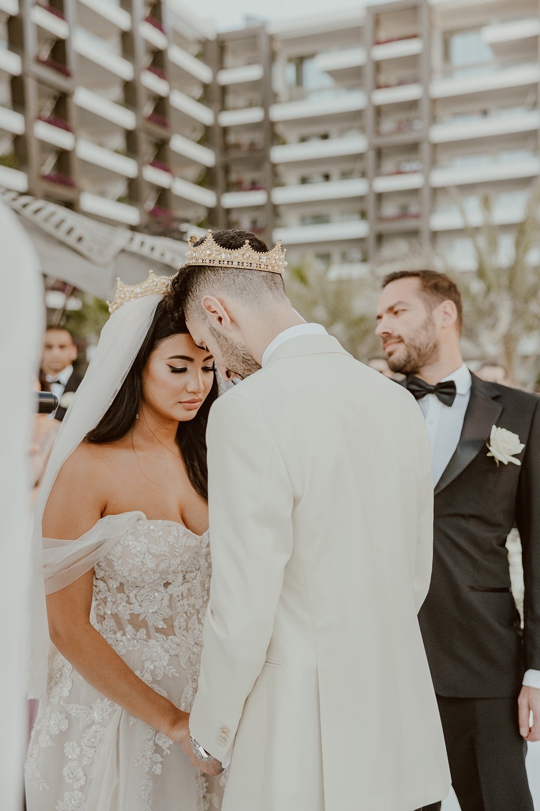 Armenian crown ceremony 