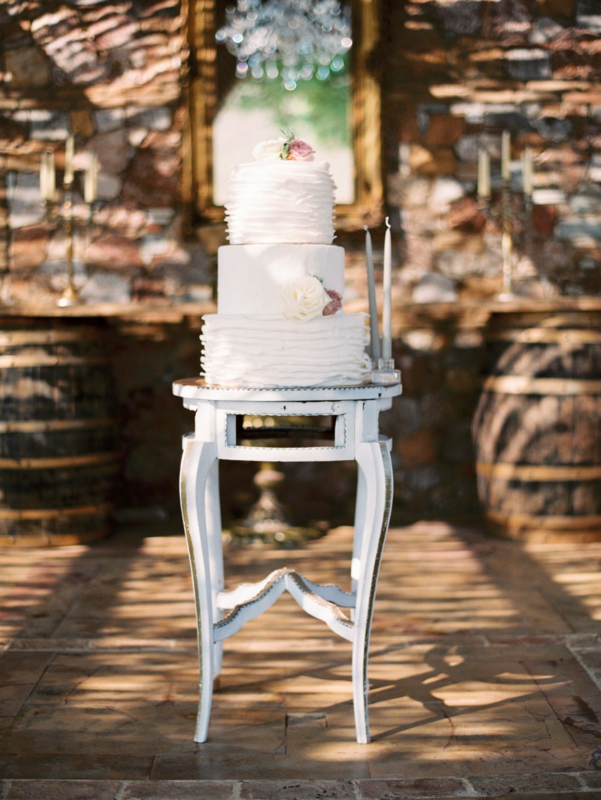 white and dusty rose wedding cake