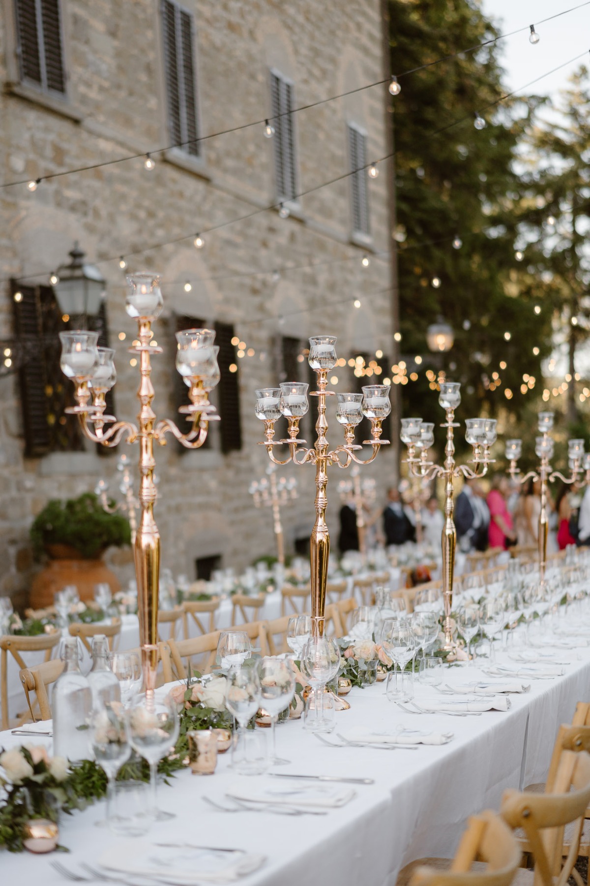 gold centerpiece candelabras 