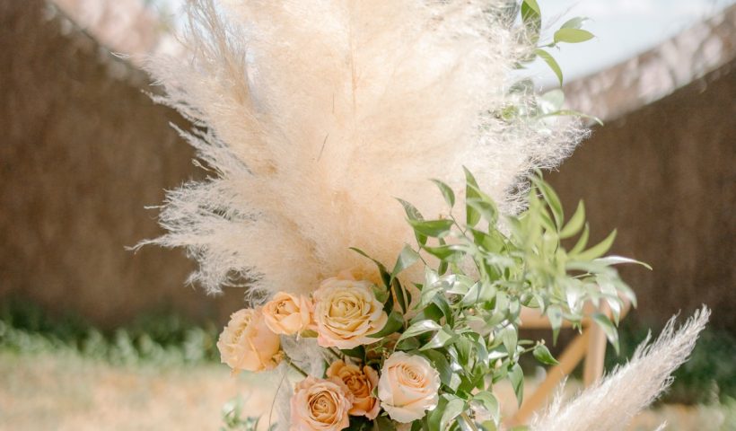 Take a vintage Italian car to this Borgo Castelvecchi summer wedding