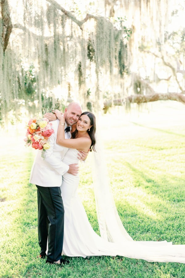 A Stunning Lowcountry Wedding With Bright Florals and Timeless Details