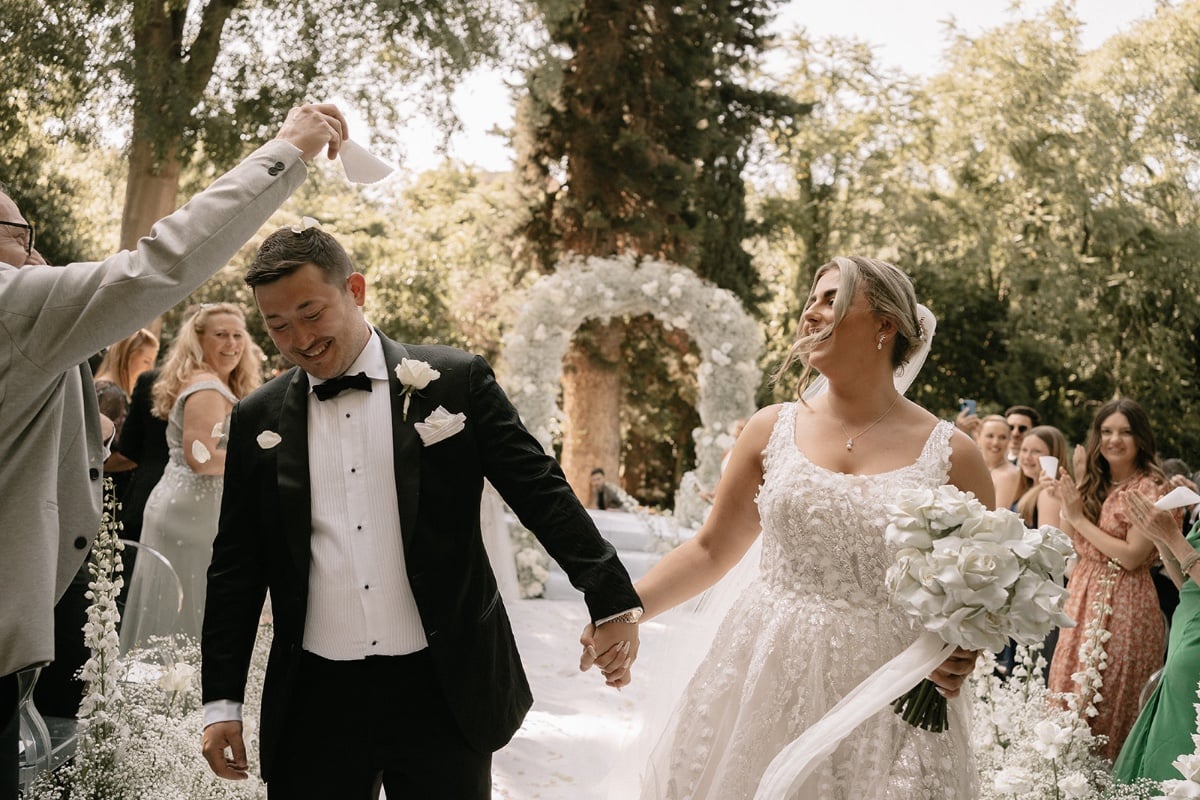 White flower petals for ceremony