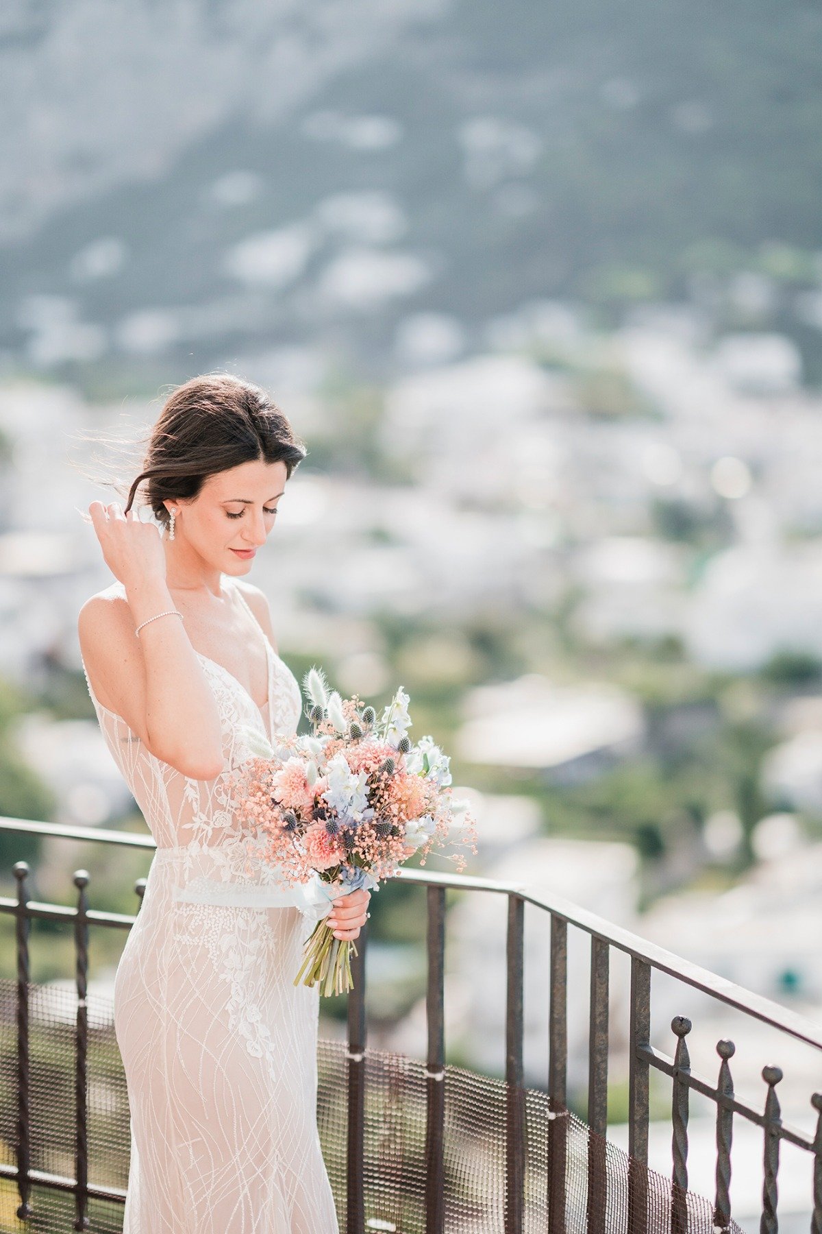 spaghetti strap lace wedding dress